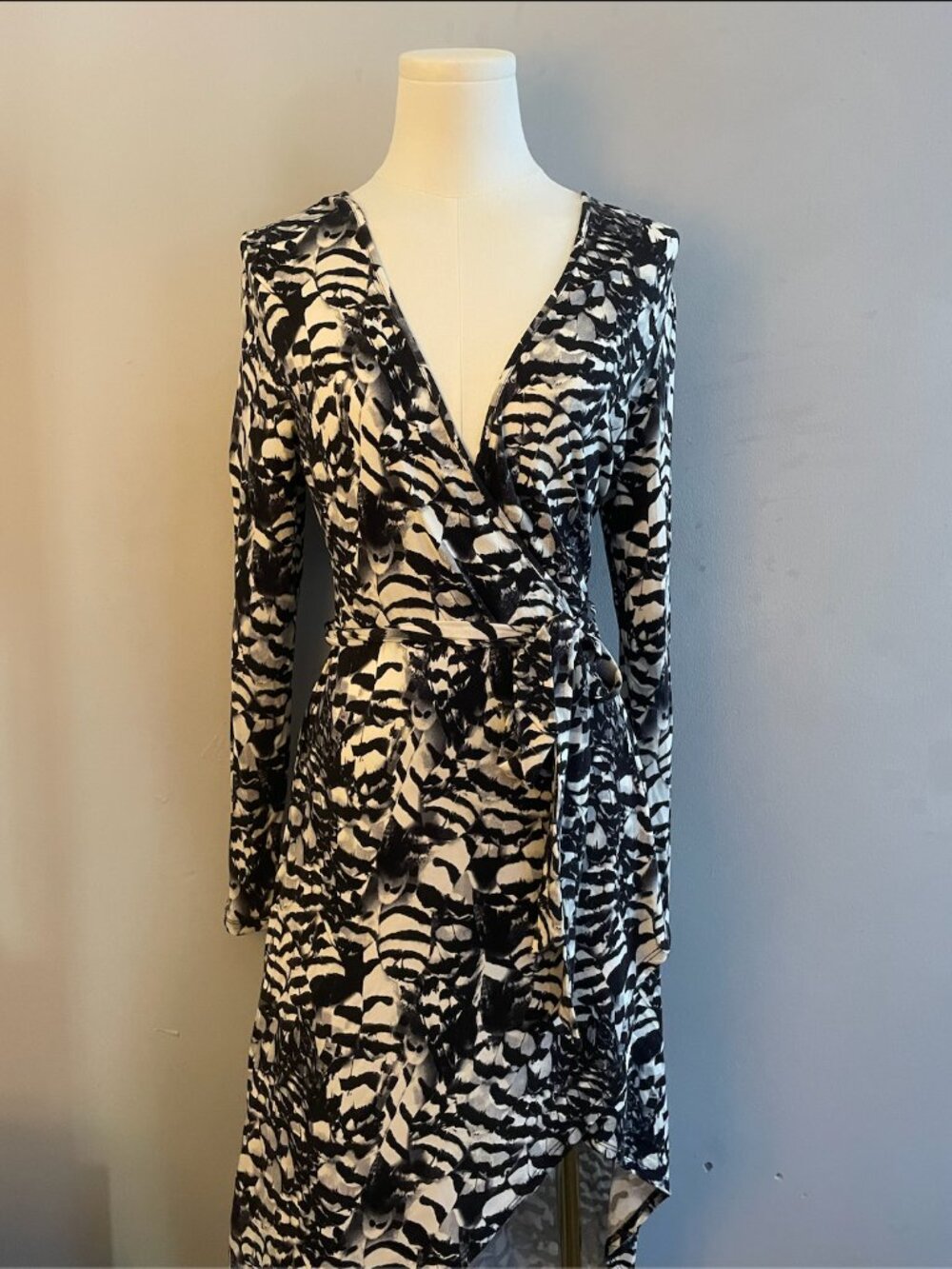 TART Black & White Wrap Dress Size XS